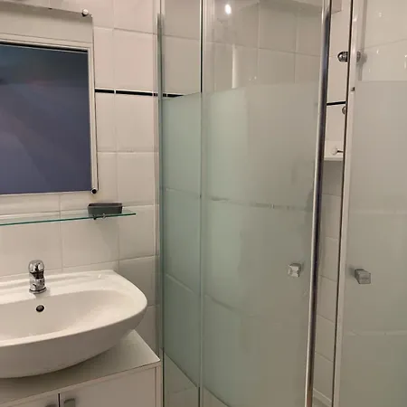 Avec Terrasse A 20 De La * Châtelaillon-Plage